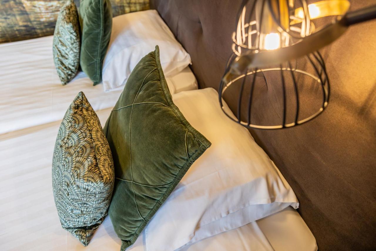 Hotel De Walvisvaarder Lies Екстер'єр фото